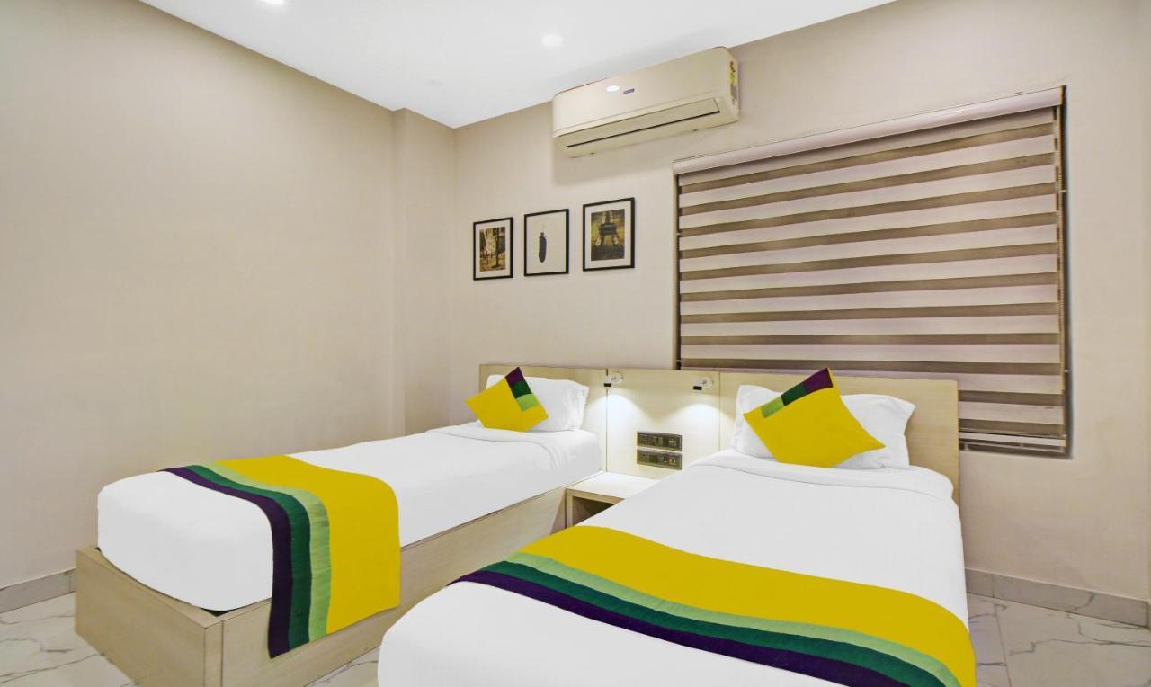 Itsy Hotels Transit Express 加尔各答 外观 照片