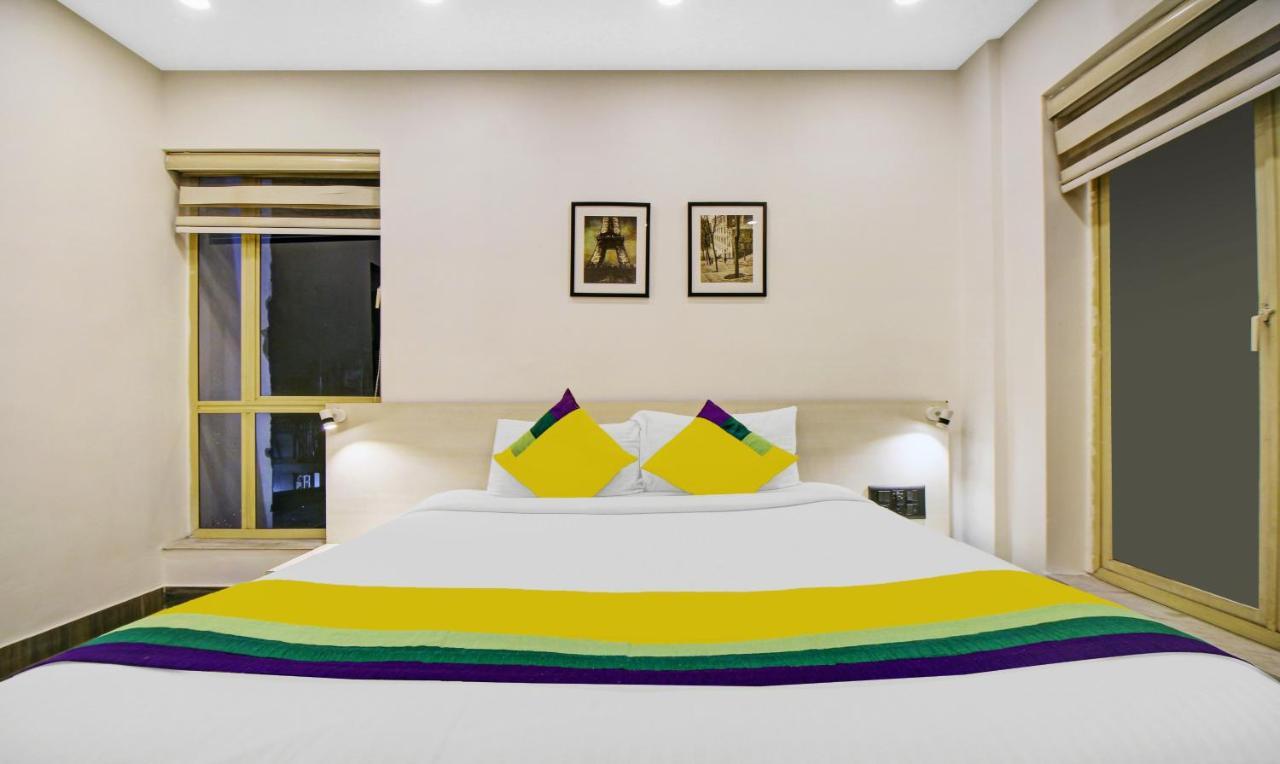 Itsy Hotels Transit Express 加尔各答 外观 照片