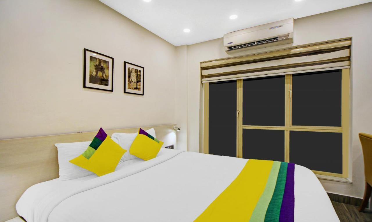 Itsy Hotels Transit Express 加尔各答 外观 照片