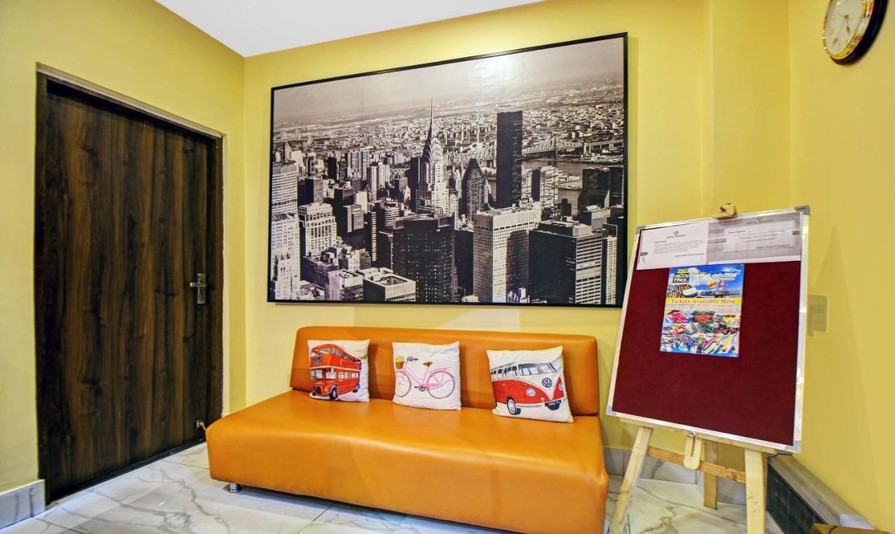 Itsy Hotels Transit Express 加尔各答 外观 照片